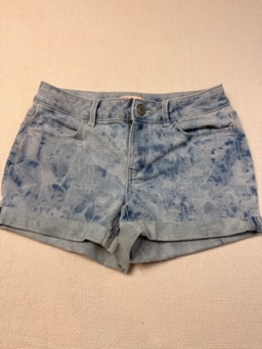 SO Juniors Size 14 Acid Wash Denim Shorts High Rise Rolled Cuff Stretch Blue - Picture 2 of 8